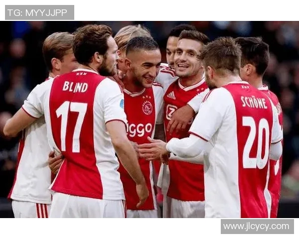 2018季前赛火箭队对阵上海队精彩录像回顾与分析